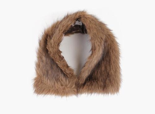 Karen Krage i Fjuskepels - Brun 