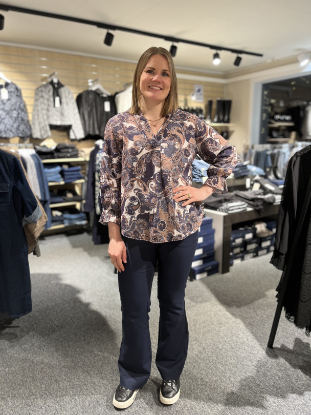 SBGohar Bluse Blå - Image 1