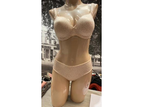 Anita Rosa Faia JOY 5261 Bh med b&oslash;yle og padding