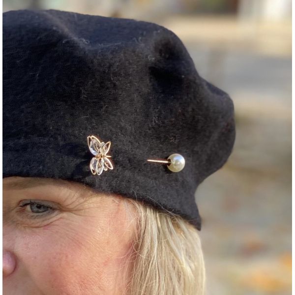 Pynten&aring;l Med Blomst