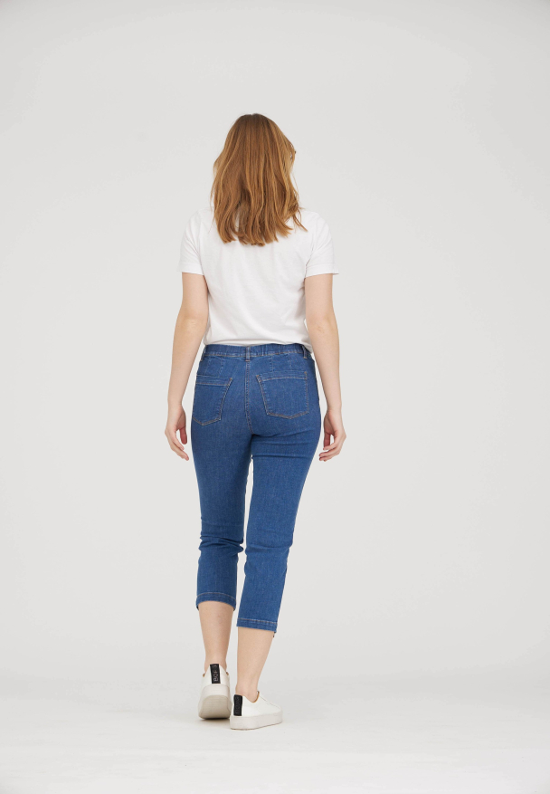 LAURIE PIPER Regular Crop Jeans 100812 - Image 2