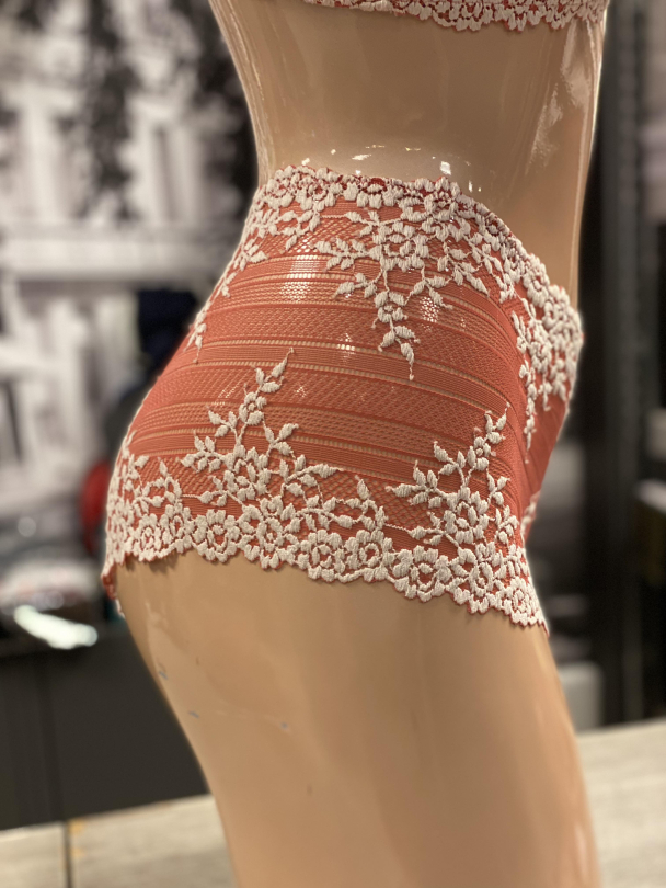 WACOAL Embrace Lace Boyshort WA067491631 - Image 3