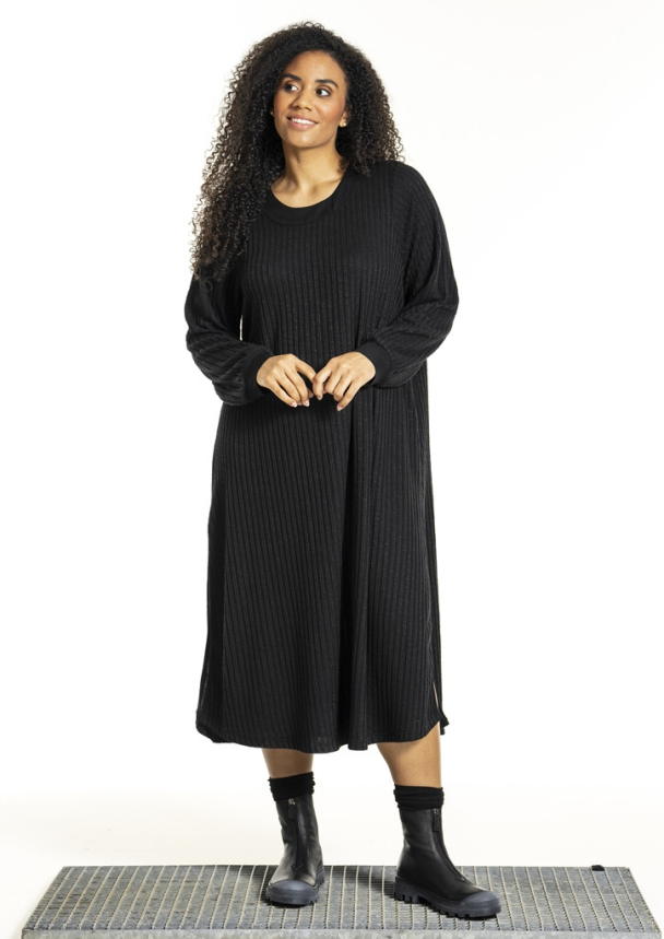 STUDIO SIngermette Knitted Dress S251815 - Image 1