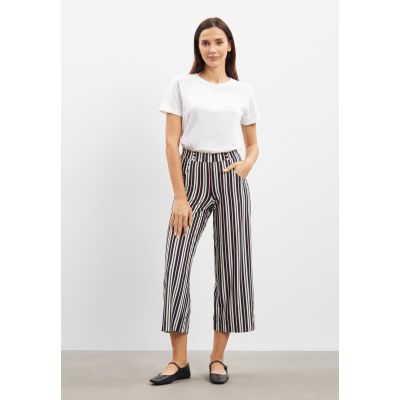 LAURIE Donna Loose Crop 28364