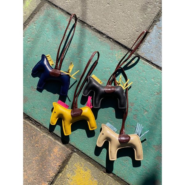 Executive Gifts HEST