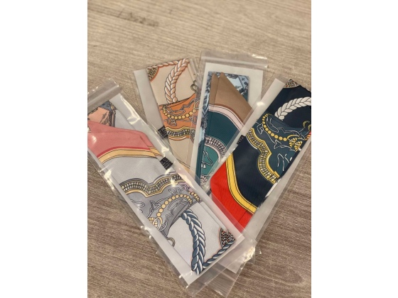 COLLECTION Skjerf Veskepynt H 9026