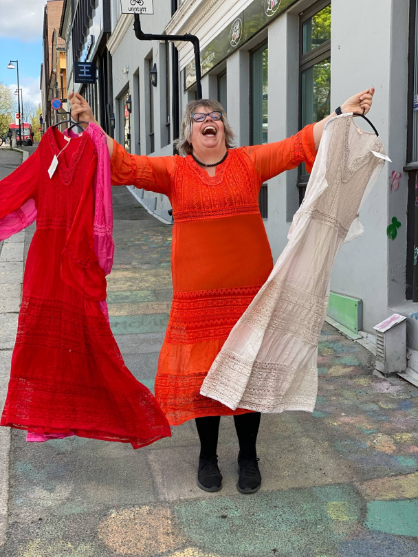 BIBBA Silkekjole V-hals PB2397 - Image 3