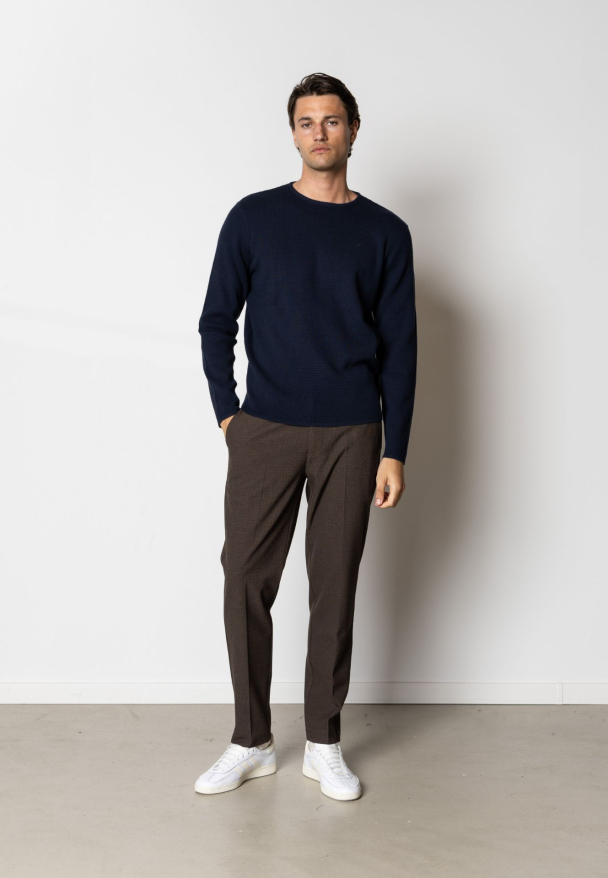 Oscar knit, navy - Image 2