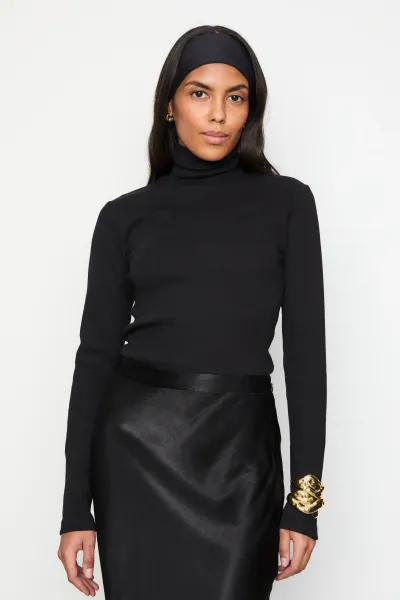 PETRA RIB TURTLENECK 