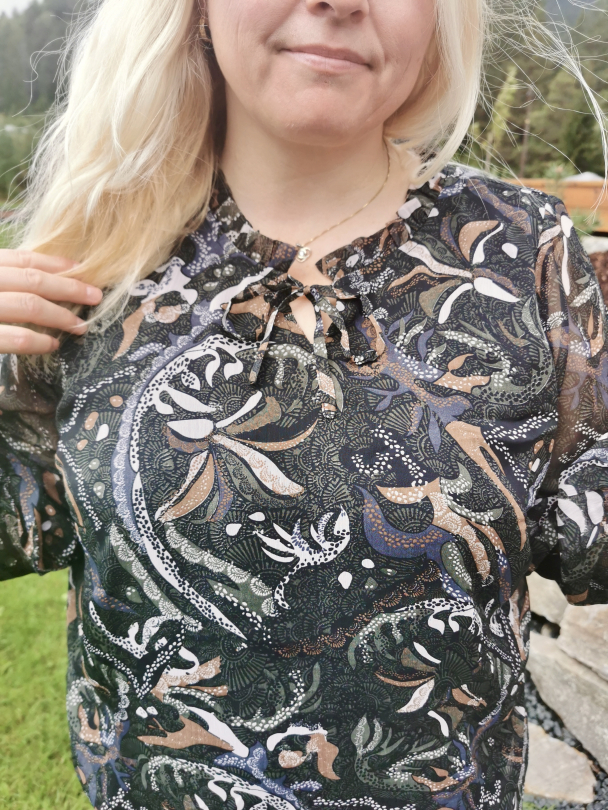 Zhenzi Olar bluse med 3/4 lange ermer - Image 7