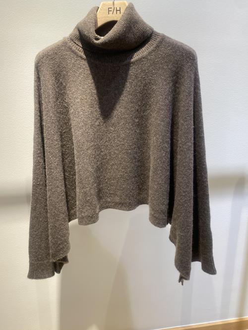 Elina Knit Cape Roll Neck