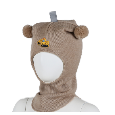 Kivat balaclava med gravemaskin