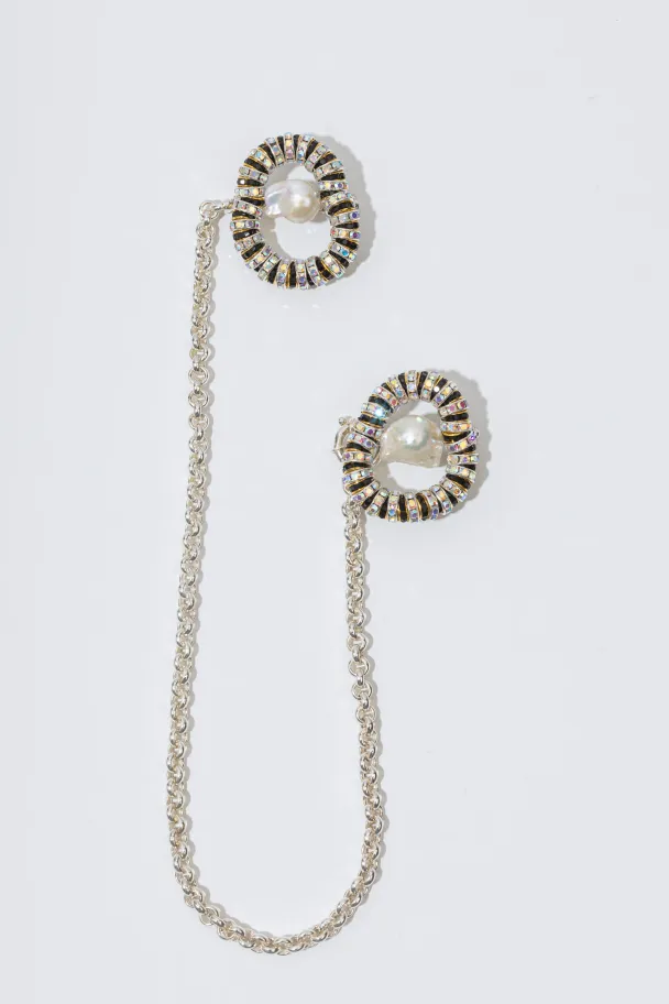 PARIS CHAINED BROOCH 