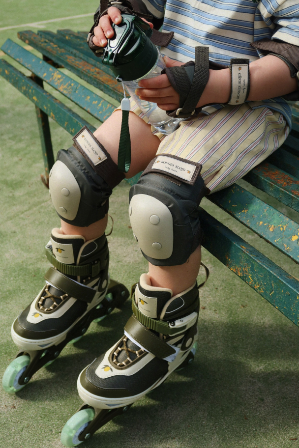 Light Up Roller Skates - Kalamata - Image 4