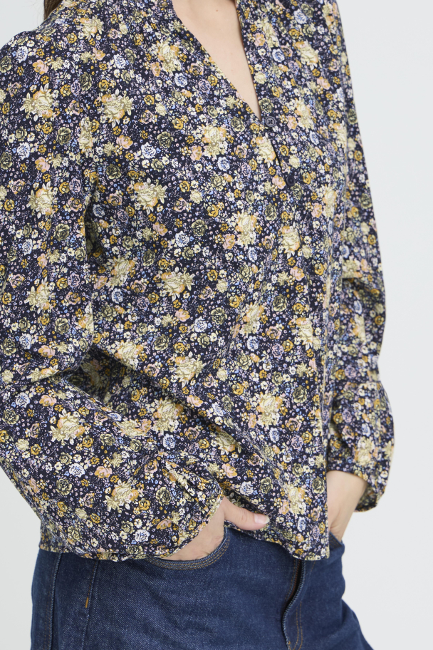 PZava Bluse m/ Blomster - Image 4