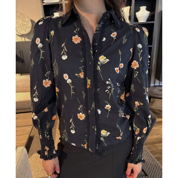 Somelli Shirt - Black/Flower Print 