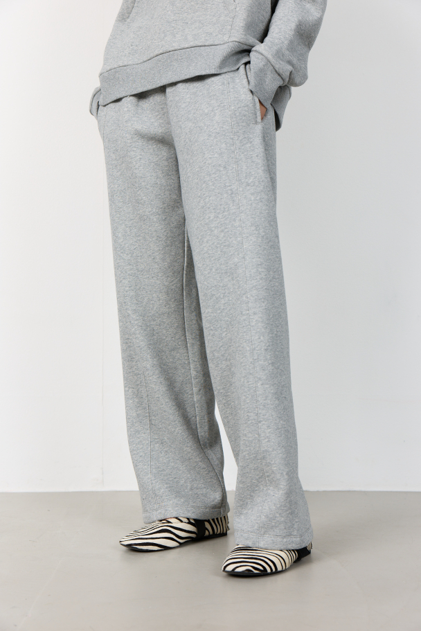 Nuka 15 Sweatpants - Image 3