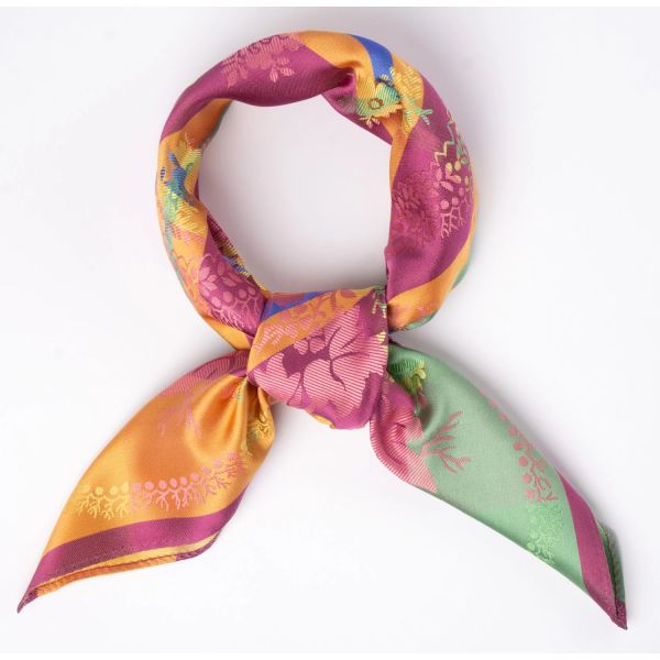 Madeleine silkeskjerf 03-700.002