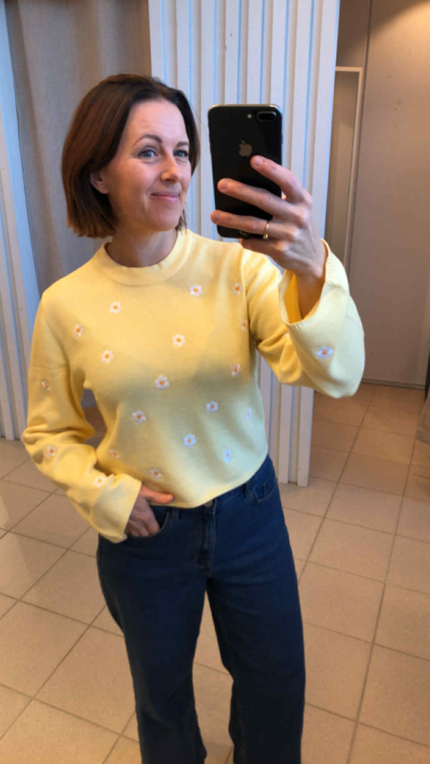 OBJThess wide sleeve pullover, gul - Image 1