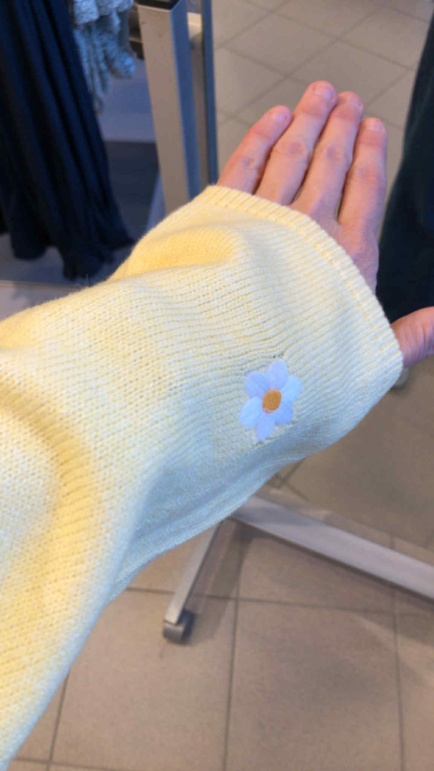 OBJThess wide sleeve pullover, gul - Image 3