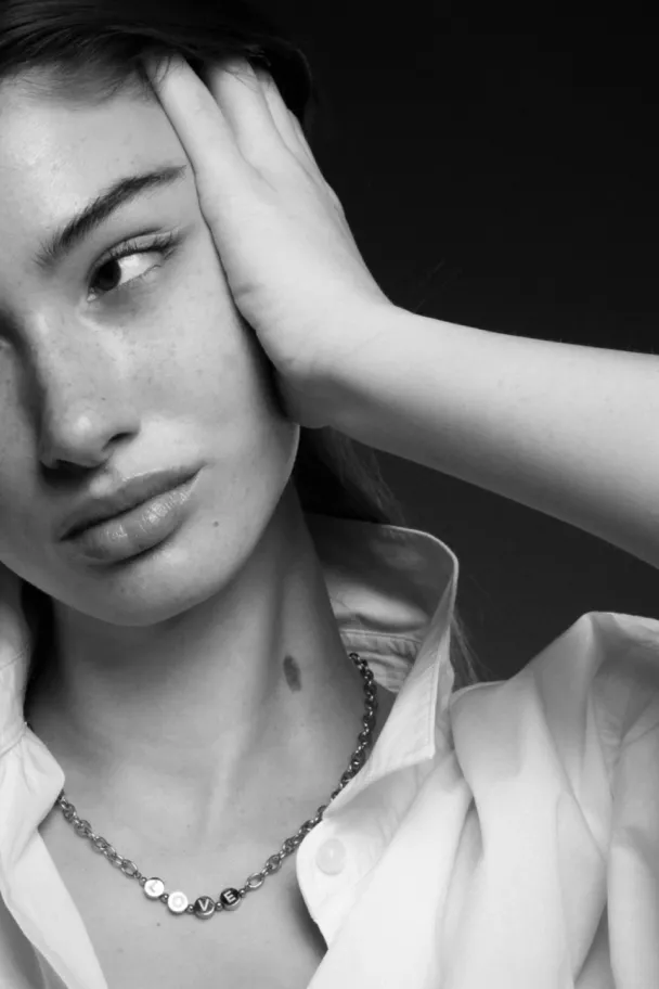 THE LOVE NECKLACE  - Image 4