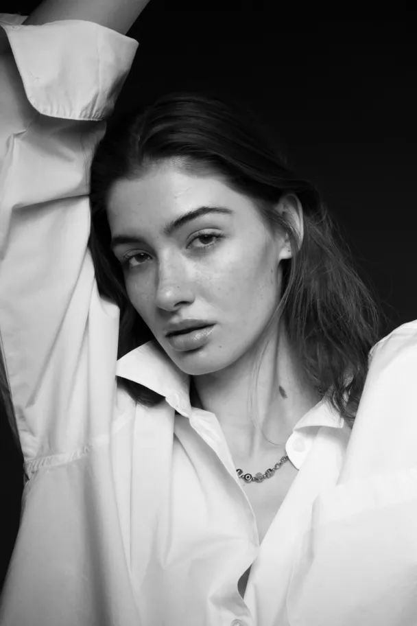 THE LOVE NECKLACE  - Image 5