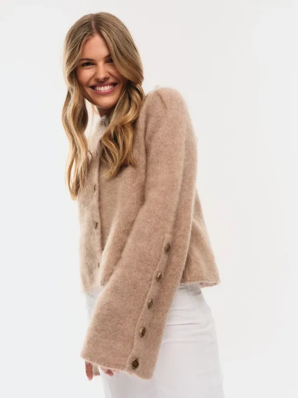 ISADORA CHUNKY CARDIGAN - Image 1