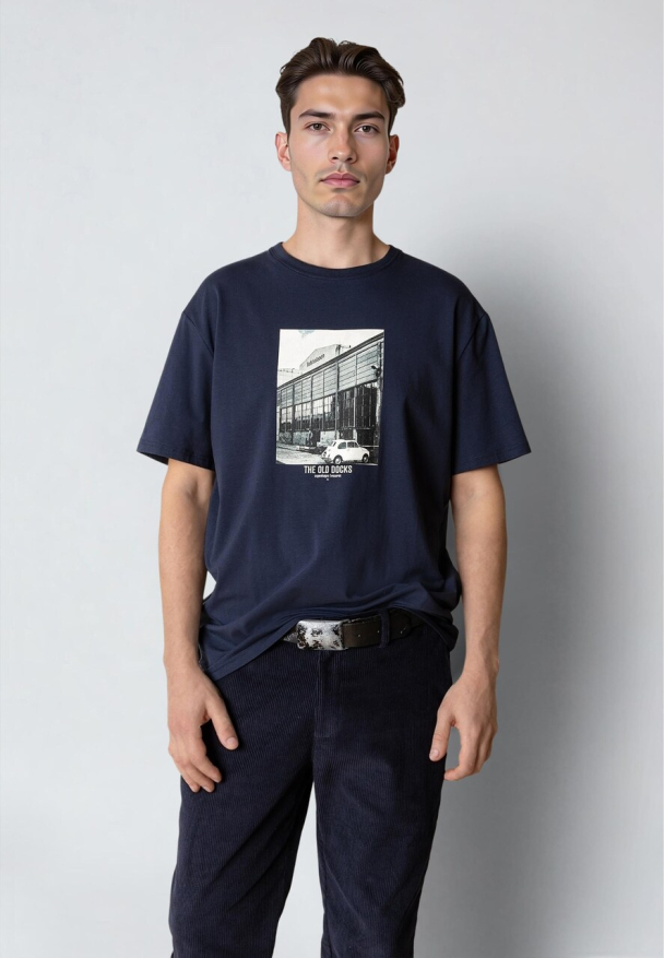 Old docks organic t-shirt - Image 1