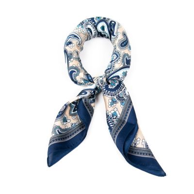 Rosenvinge silkeskjerf med paisley mønster