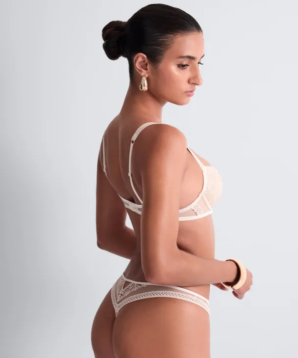 Iconic calypso tanga, Dune - Image 4