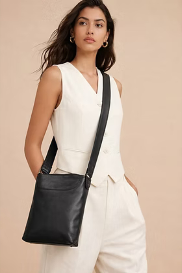 Kvitfjell skulderveske i skinn - Image 3