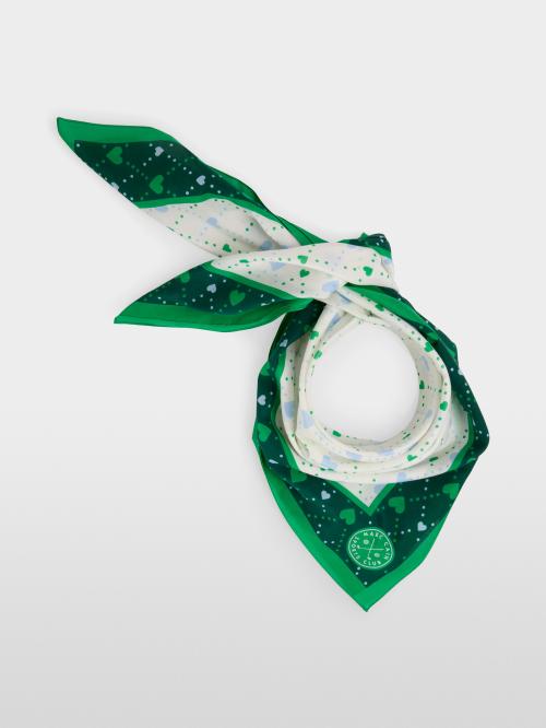 Green Heart Scarf AS B1.03 Z05  |  Green Heart Scarf AS B1.03 Z05 fra MarcCain