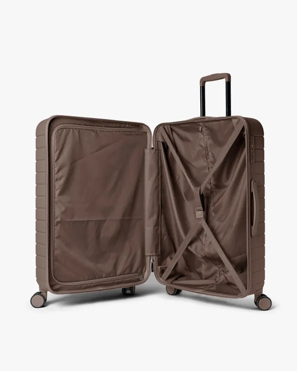 Tonal 28" Suitcase - Image 4