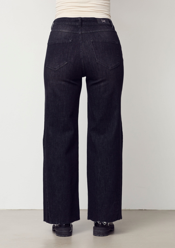 Como Wide Jeans - Image 3