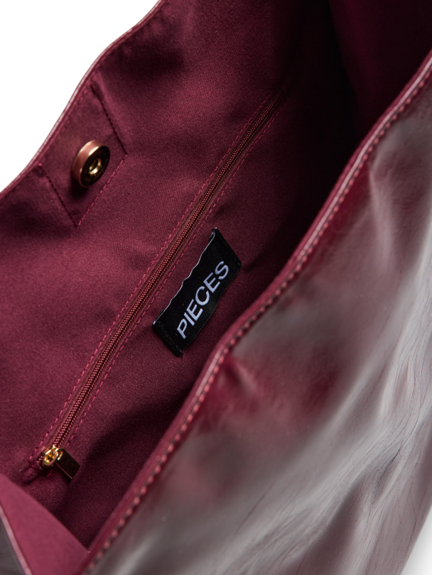 PCMALOU PATENT SHOPPING BAG WB - Image 2