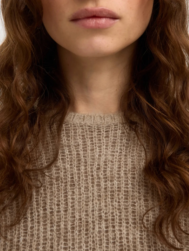 Lulu Loose Pullover - Image 2