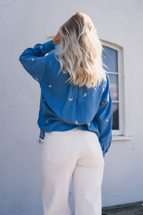 Pernilla Shirt EMB - Blue Wash/ Flower - Image 2