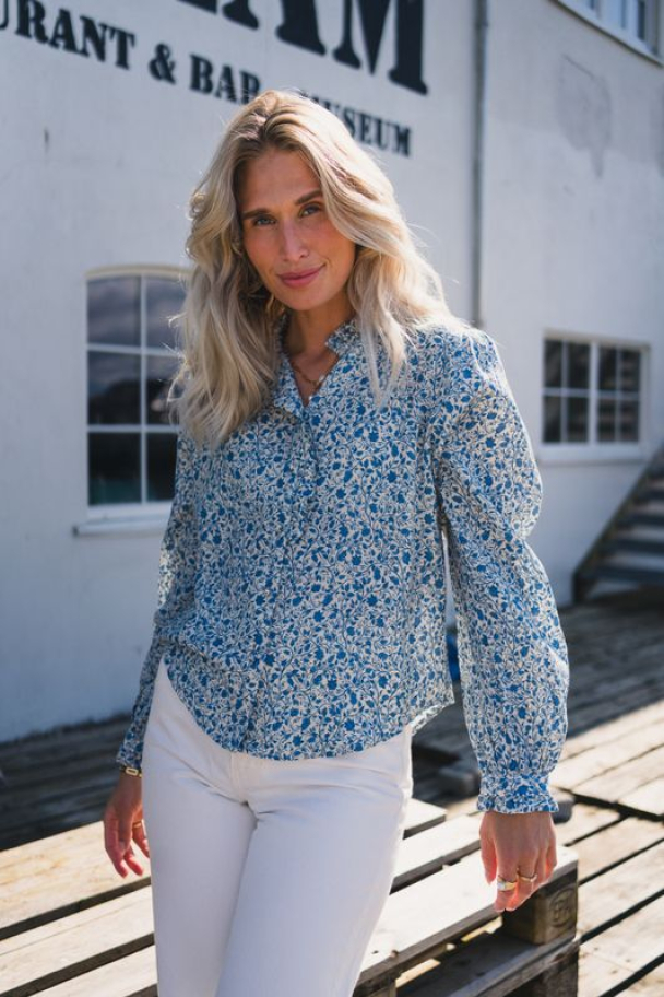 Astrid Shirt - Quiet Harbor Flower  - Image 2