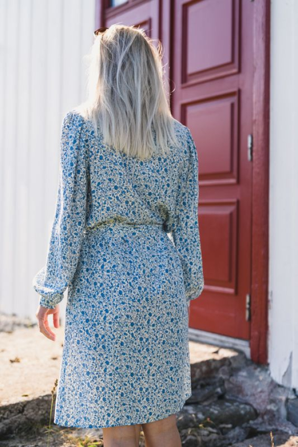 Astrid Shirt Dress - Quiet Harbor Flower  - Image 4