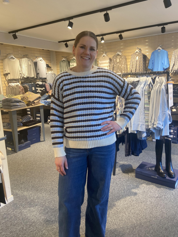 Nivelle Strikkegenser Blå