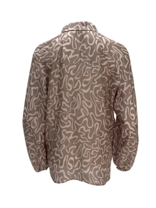 Amuse Hilde Bluse, Canvas Print - Image 2