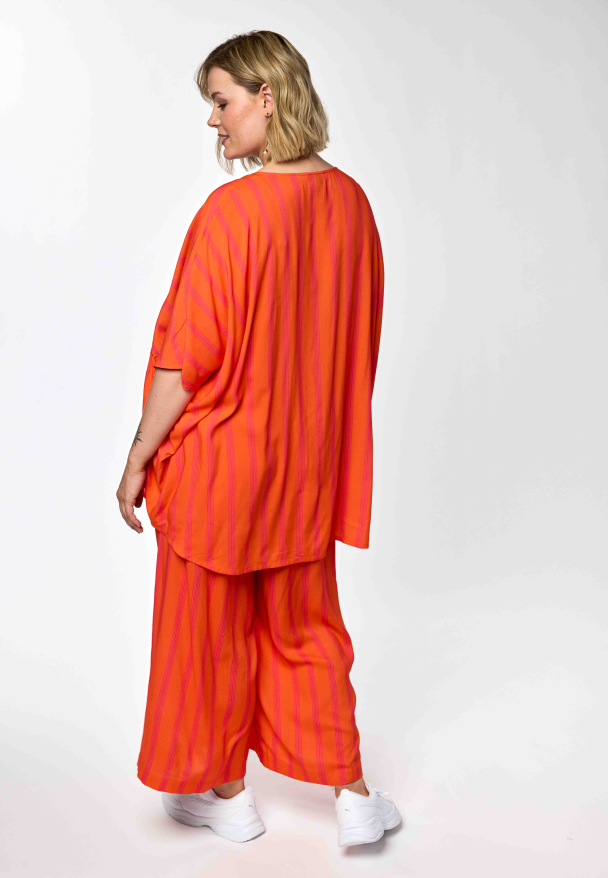 GOZZIP GAndrea Oversized Tunic G262024 - Image 4