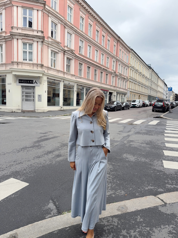 Classique Jacket - Light Blue  - Image 6