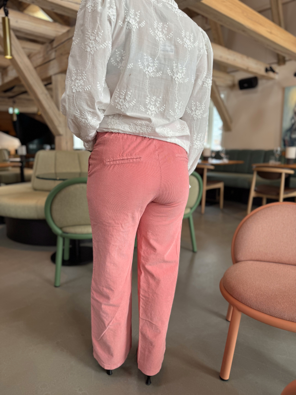 Victoria Corduroy  - Mellow Rose  - Image 4