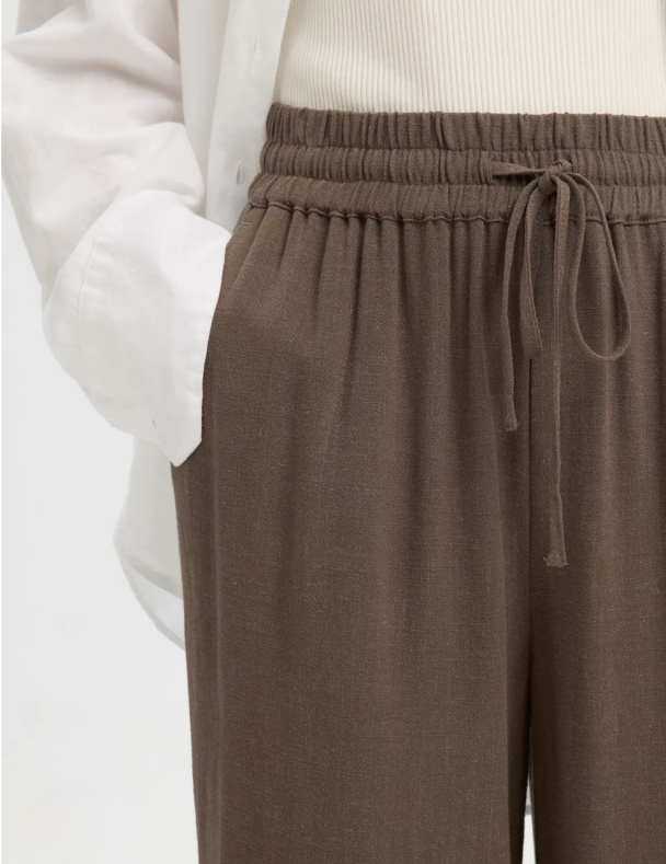 Viva Gulia Long Linen Pant - Chocolate Chip  - Image 3