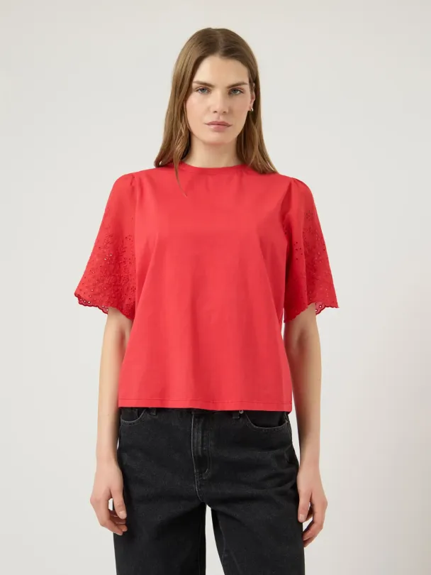 Lex SS Top W. EMB Sleeves - Image 3