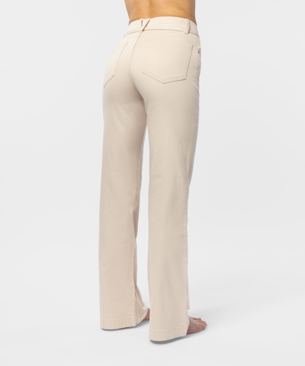 Hennie Jean - Image 2