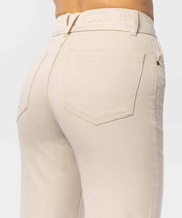 Hennie Jean - Image 3