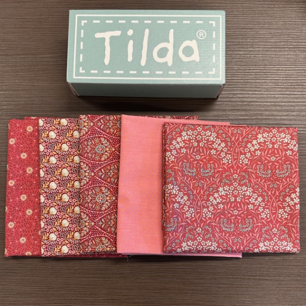 Tilda stoffpakke rød