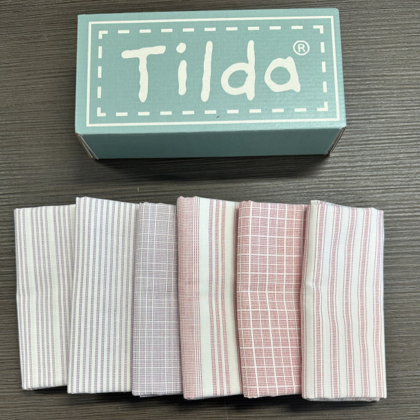 Tilda stoffpakke rød/ lilla